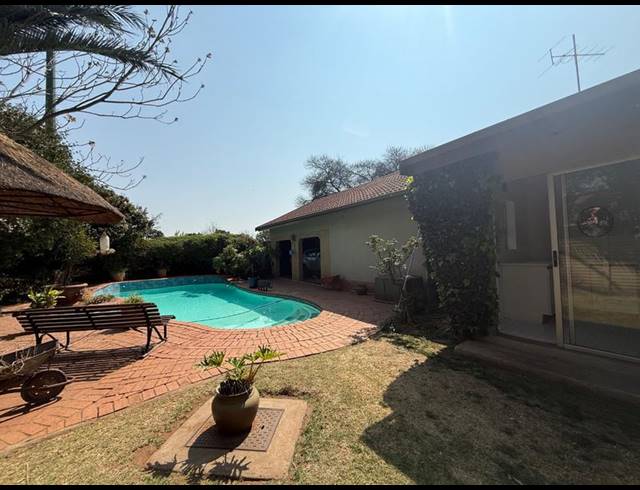 3 BEDROOM HOUSE FOR SALE IN VANDERBIJLPARK SE 6